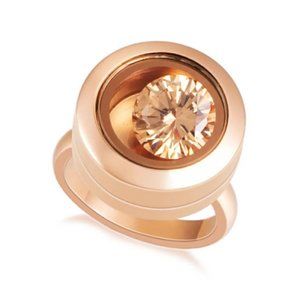 Amaryllis Ring Locket